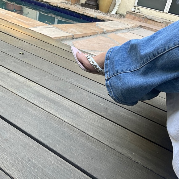 LE SILLA Studded Kitten Heel Slide Thong Sandal 9 39 - Picture 16 of 16